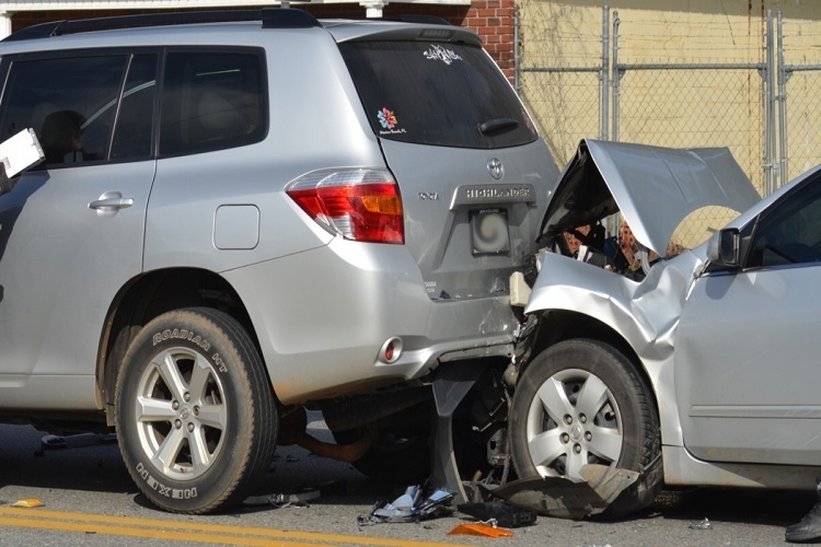  What To Do When Someone Hits Your Car And Flees